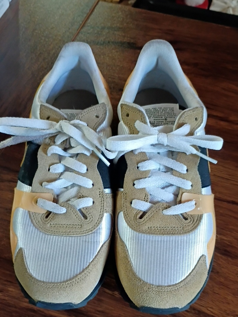 Nike V-love OX Parachute Beige And Black